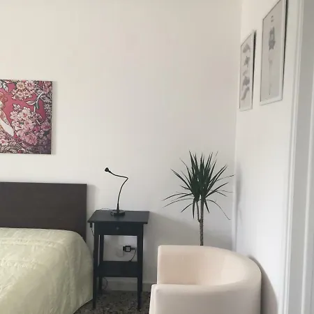 ベッド・アンド・ブレックファスト Viadelmare 3*