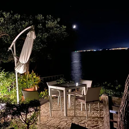 Viadelmare Bed & Breakfast