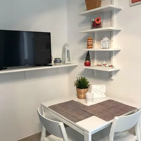 Viadelmare Bed & Breakfast Patu