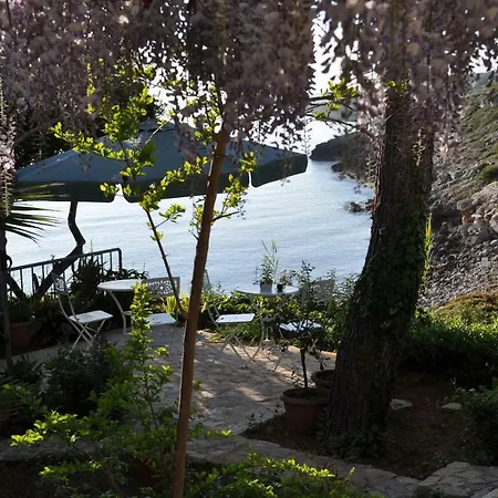 Viadelmare Bed & Breakfast